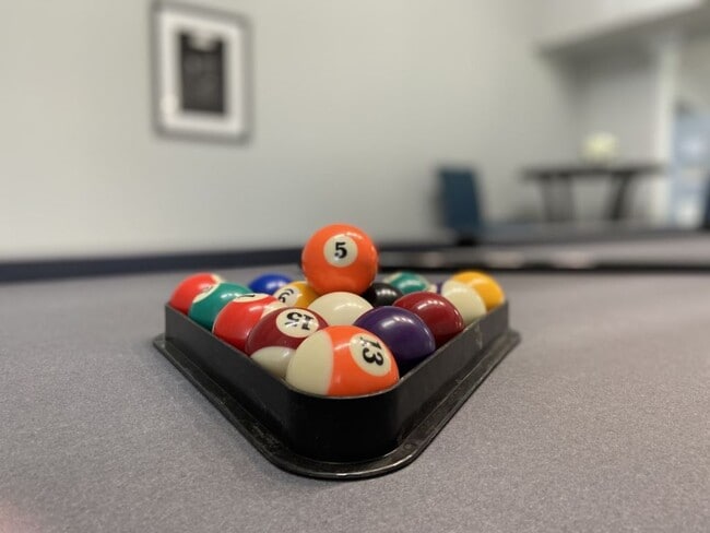 Building Photo - 16 Glen Cove Ct