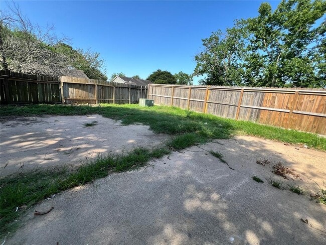Building Photo - 24315 Beef Canyon Dr