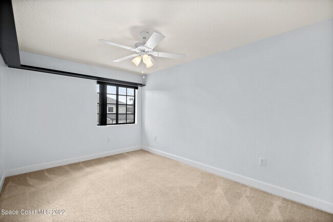 Building Photo - 234 Murano Dr