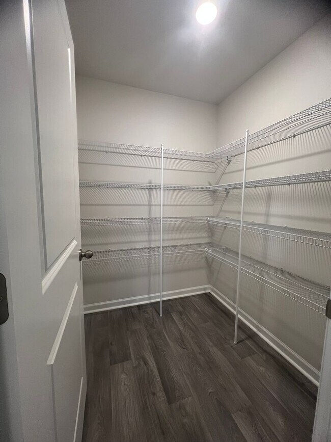 Building Photo - NEW CONTRUCTION!  Available for Immediate Move in!