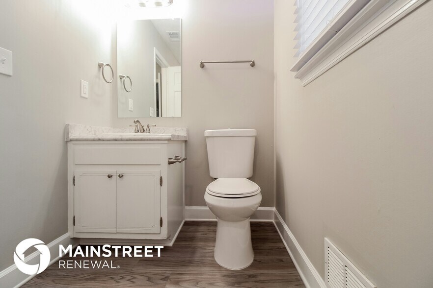 Building Photo - 2673 Green Valley Ct