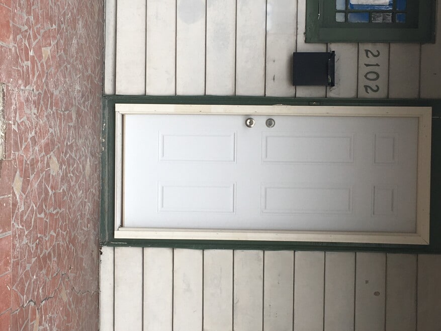 Building Photo - 2102 Marshall Ave