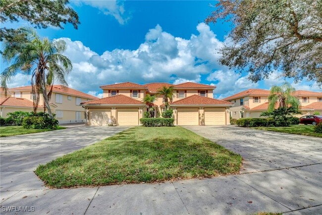 Primary Photo - 280 Robin Hood Cir
