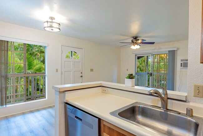 Building Photo - Unfurnished, 2 Bed, 1.5 Bath at Keonekai Villages