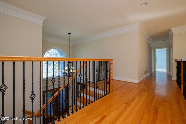 Building Photo - 3003 Glenhill Ct