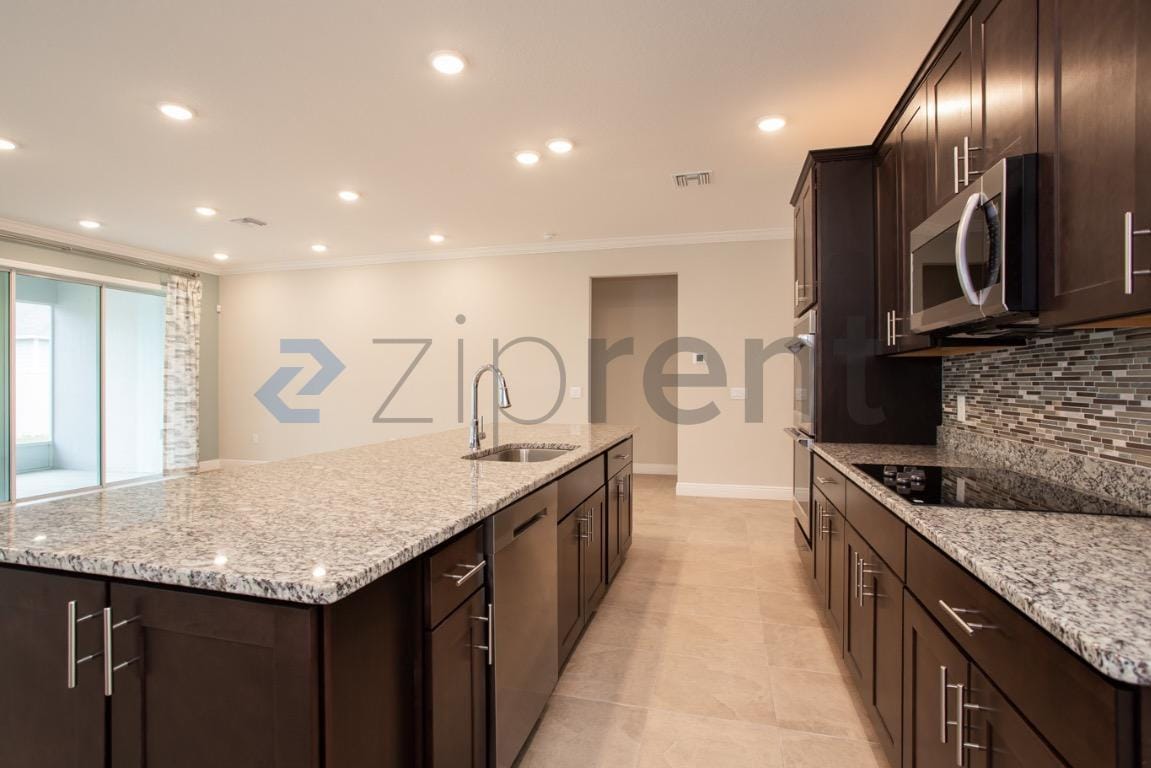 Building Photo - 2129 NW 248th Wy