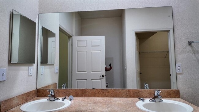 Building Photo - 3051 Greystone Loop