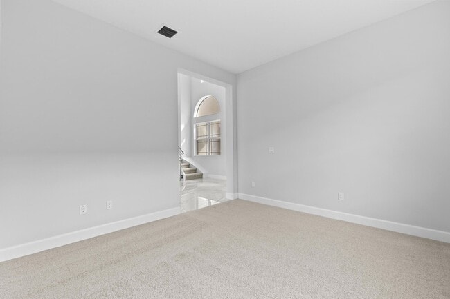 Building Photo - 15054 Wildwood Cir