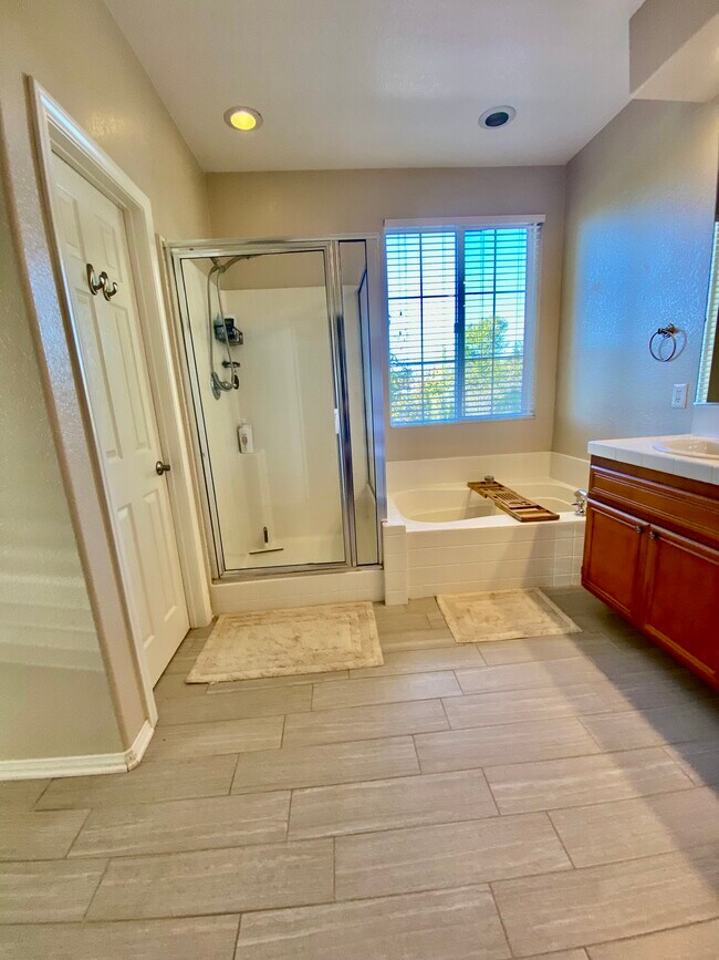 Building Photo - 32434 Campo Dr