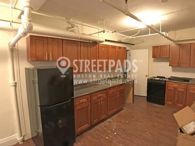 Building Photo - 1 bedroom in Boston MA 02215