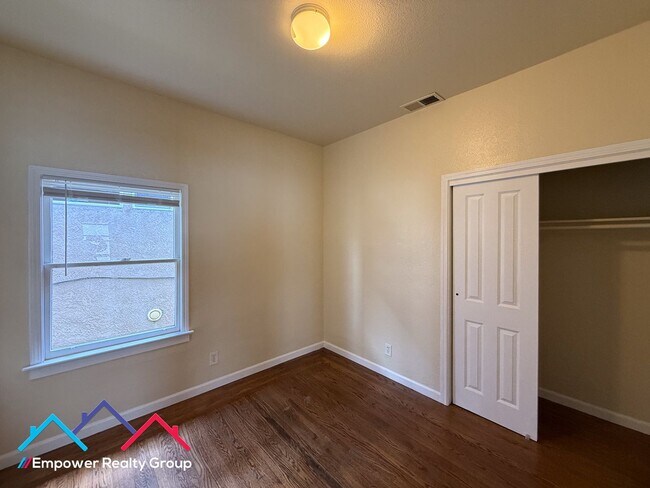 Building Photo - 5235 Bancroft Ave