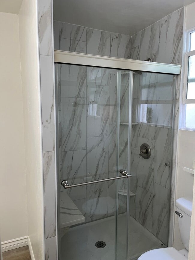 Building Photo - 3310 31st St