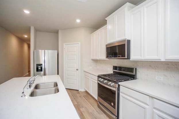 Building Photo - 21607 Blue Sapphire Ct