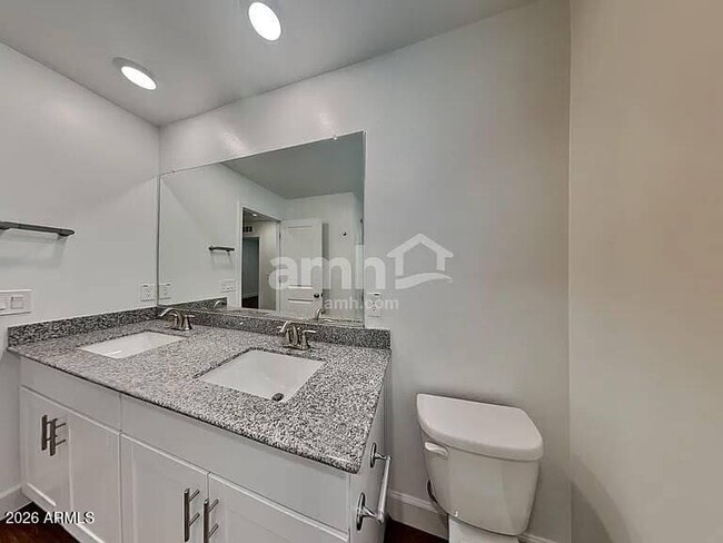 Building Photo - 678 W Laredo Ave