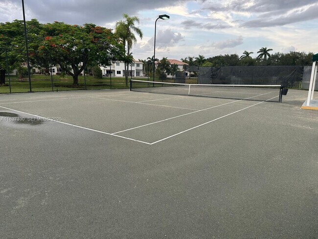 Building Photo - 18580 SW 44th St