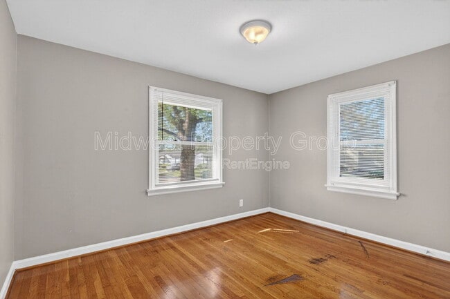 Building Photo - 1223 Rapid Dr