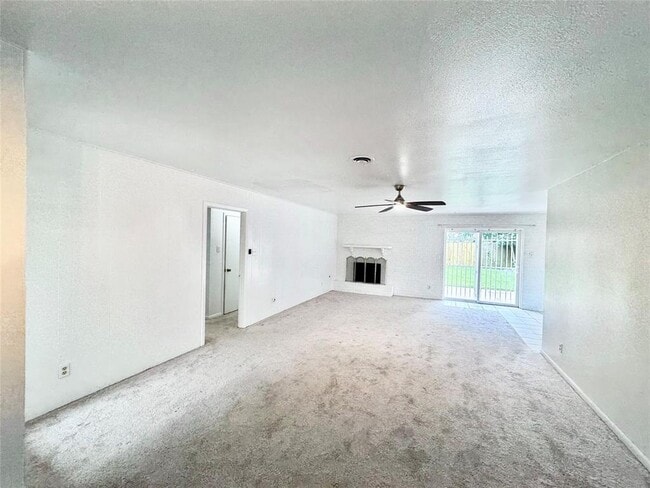 Building Photo - 8419 Neff St