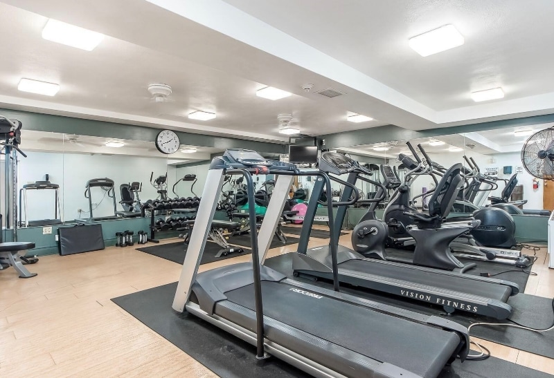 Building Photo - 1000 Urlin Ave