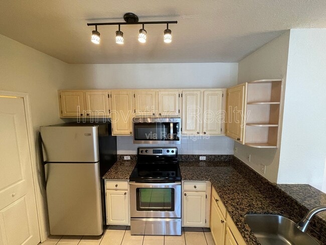 Building Photo - 2549 Maitland Crossing Way