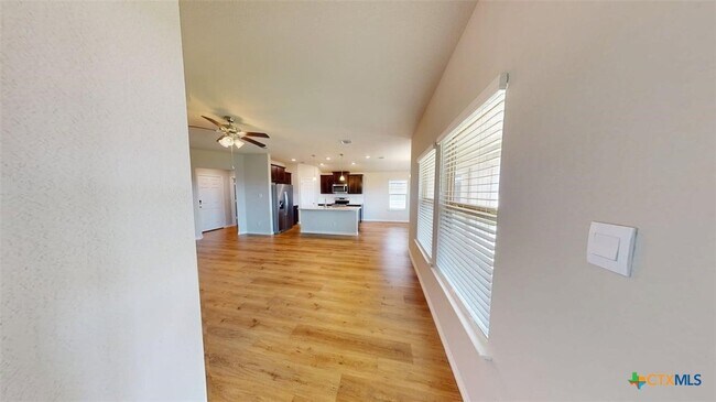 Building Photo - 1928 Rosson St