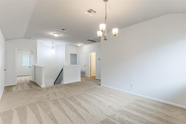 Building Photo - 10805 Owyhee Vw