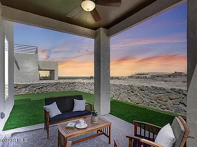 Building Photo - 7837 Enchanted View Dr
