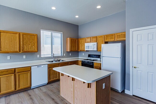 Building Photo - 1 Story home located in Southern Highlands