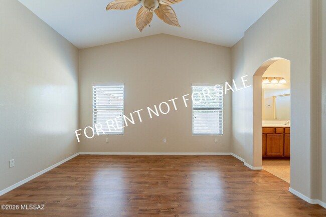 Building Photo - 8356 S Otis Dr