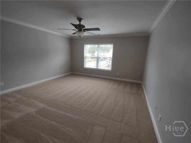 Building Photo - 27 Chapel Lake N