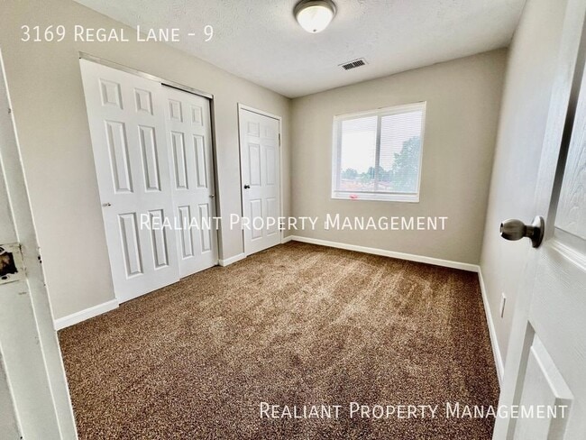 Building Photo - 3169 Regal Ln