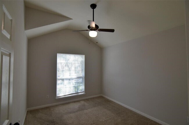 Building Photo - 11219 English Rose Trail