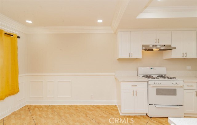 Building Photo - 10166 Decima Dr