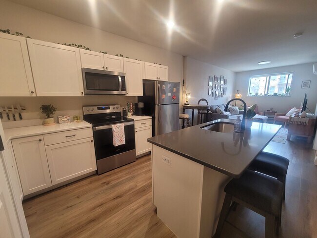 Interior Photo - 2577 N Downer