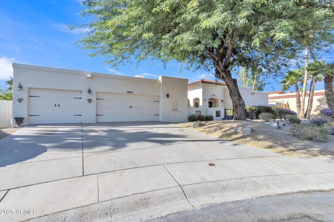 Primary Photo - 10424 E Cannon Dr