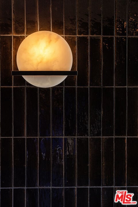 Building Photo - 3004 W Sunset Blvd