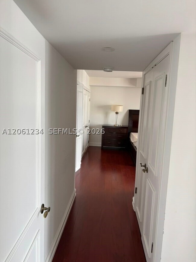 Building Photo - 19355 Turnberry Way