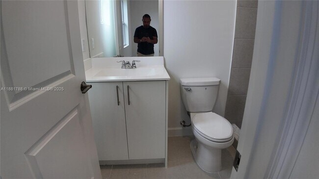 Building Photo - 35761 SW 178th Ct