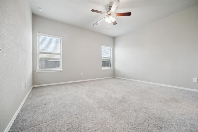 Building Photo - 25830 Northpark Pine Dr