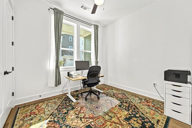 Building Photo - 4202 Taniguchi St