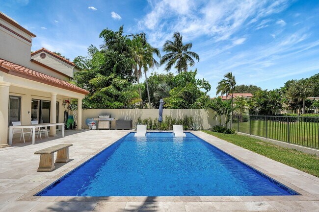 Building Photo - 23443 Mirabella Cir