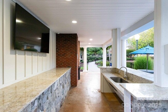 Building Photo - 117 Abberly Green Blvd