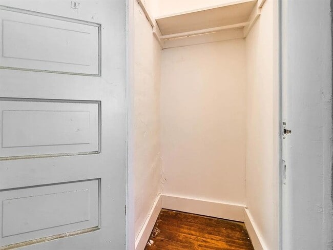 Building Photo - 1740 NW 11th St