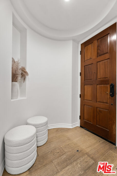 Building Photo - 5935 Playa Vista Dr