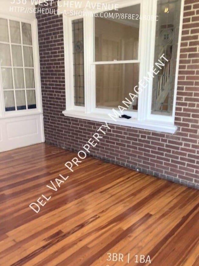 Building Photo - Spacious 3 Bedroom Home – Backyard + Porch Included!