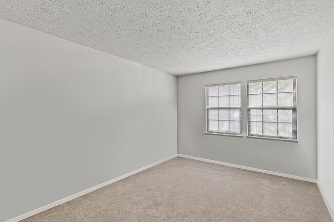 Building Photo - 3441 Laredo Dr