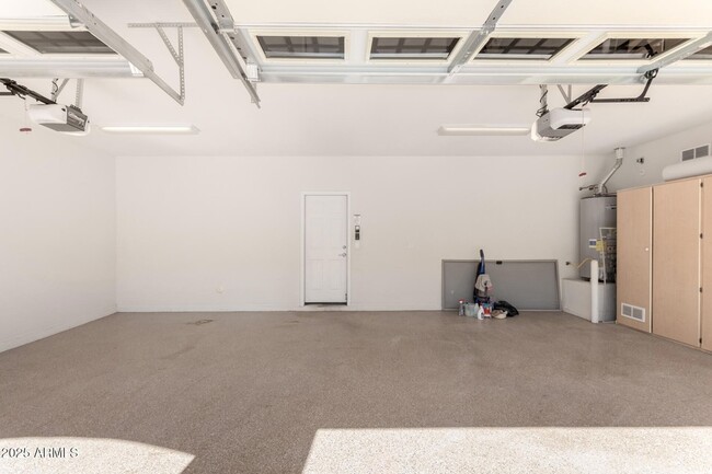 Building Photo - 26162 W Potter Dr