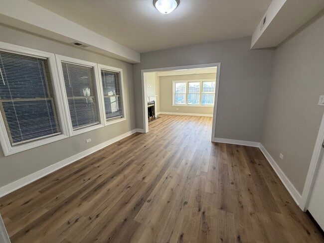 Building Photo - 6634 Cermak Rd