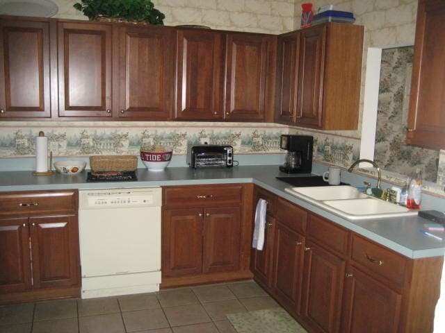 Building Photo - Turnkey SEASONAL Rental in Spanish Springs...