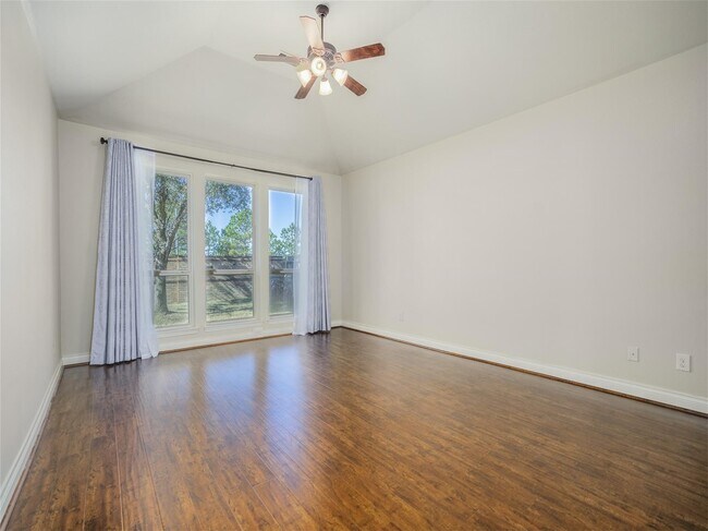 Building Photo - 10007 Eldarica Way