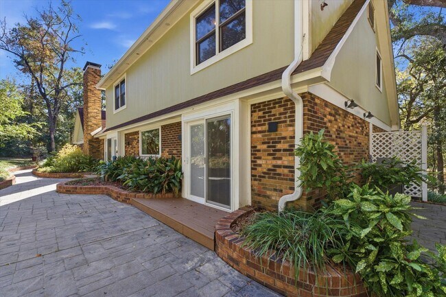 Building Photo - 602 Middlebrooks Cir